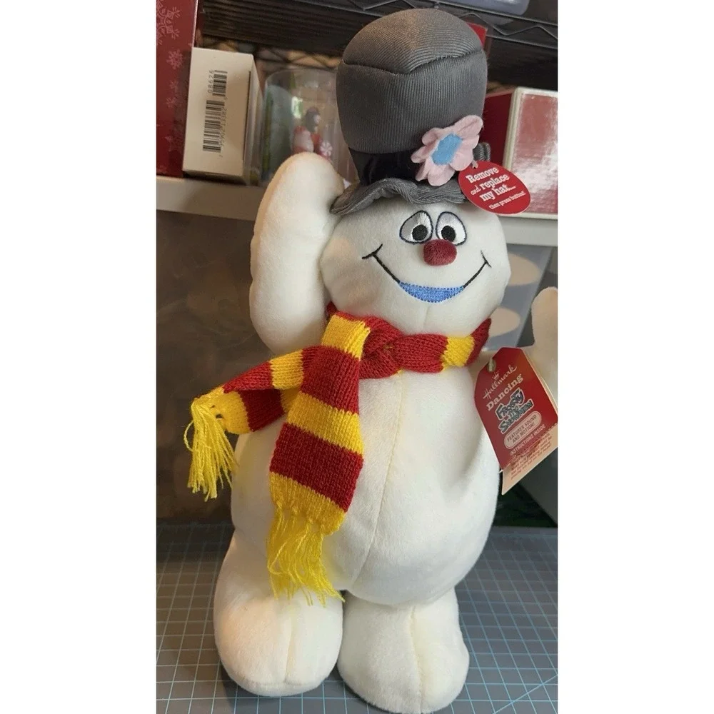☆LOOK☆ ~Hallmark Exclusive Plush Frosty The Snowman Sings Frosty~ ☆DANCING☆
